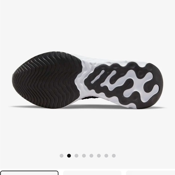 Nike React Phantom Run Flyknit 2 Men's Running Shoes - Picture 3 of 16